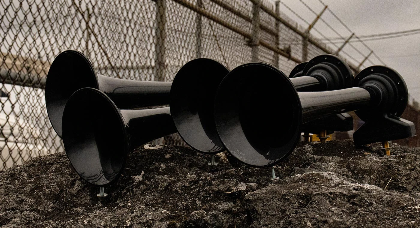 Shocker XL 5-Gallon Train Horn Kit 7 Shocker XL 5-Gallon Train Horn Kit - Image 7